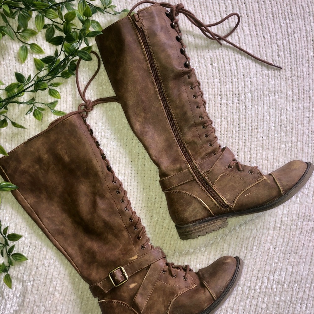 Laced up Boots